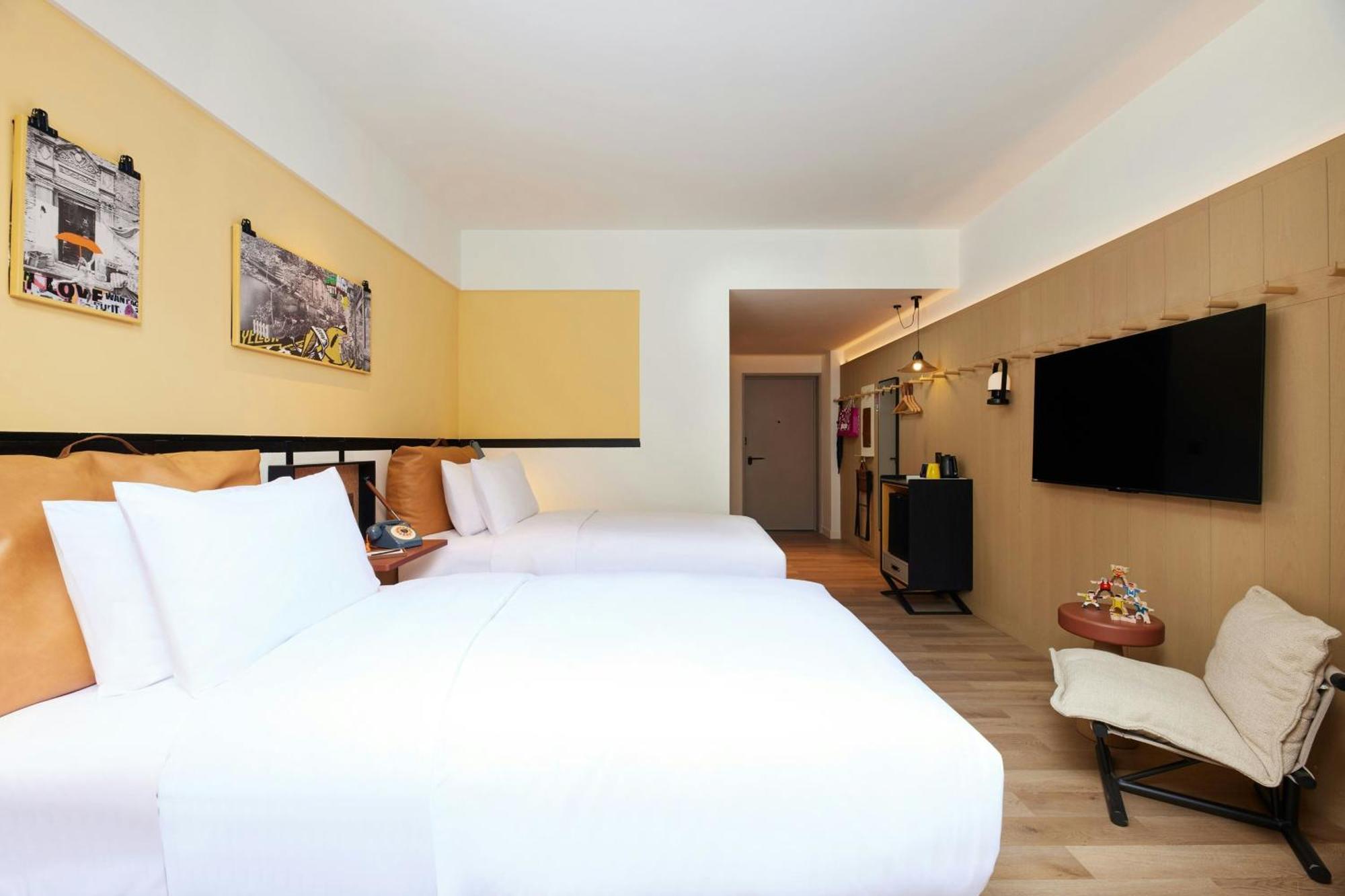 Moxy Putuo Hotel