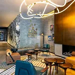 Moxy Shanghai Putuo